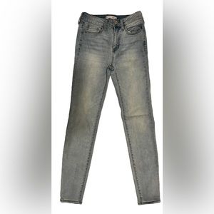 SO High Rise Skinny Jeggings size 3/26
